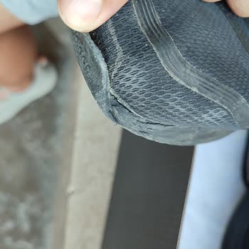 FLO Ayakkabı FLO İnisiyatif Kullanamayan Yöneticiler