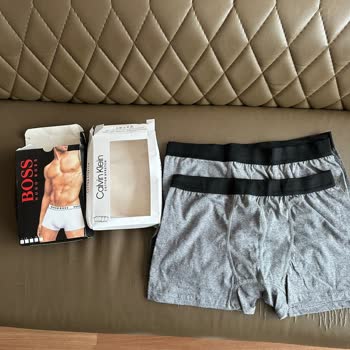 Calvin Klein Yanlış Ürün Markayla Alakası Yok