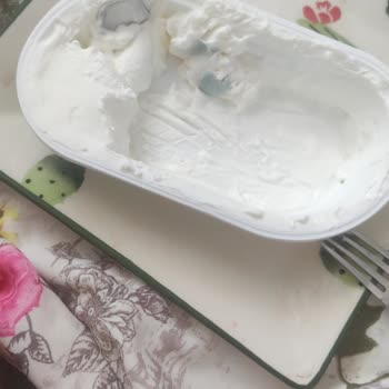 Yine Torku Yine Küflü Peynir