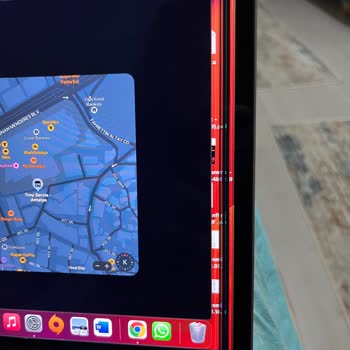 Apple Macbook M1 Piksel Kaybı