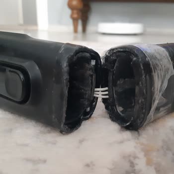 Philips Dik Süpürgenin Kırılması