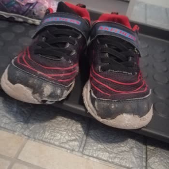 Skechers Marka Ayakkabı 3 Ayda Resmen Delindi! Üründe Kusur Yokmuş!