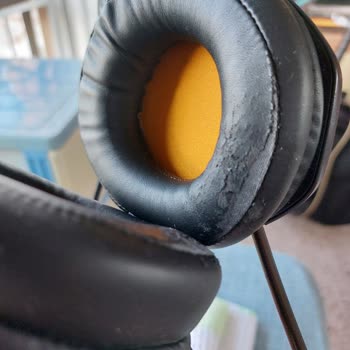 James Donkey 720 Çift Sürücü 7.1 Surround RGB Kulak Pedi Soyulması