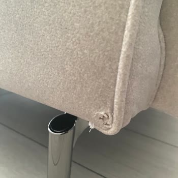 Enza Home Enza Yırtık Koltuk Teslim Etti!