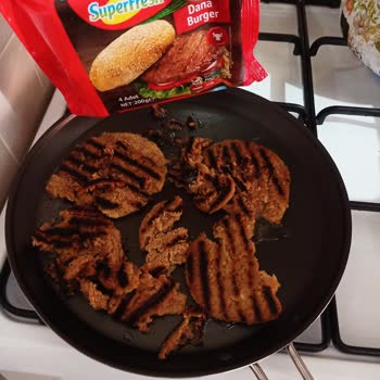 Superfresh Markanızın Hamburger Köftesi Rezil Oldu