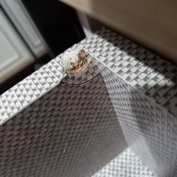 Gündoğdu Mobilya Kırık Parçaları Değiştirmiyor