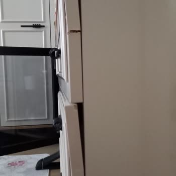 Gündoğdu Mobilya Kırık Parçaları Değiştirmiyor