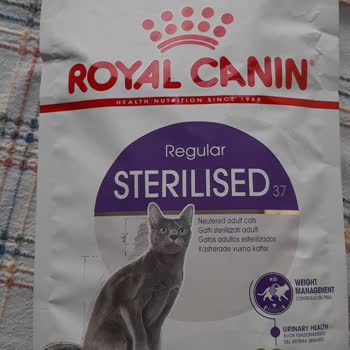 Royal Canin Kedi Maması Sorunu
