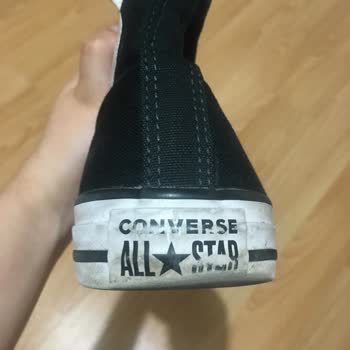 Converse Ayakkabı 3 Ayda Yırtıldı