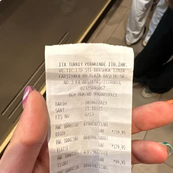 Bershka'nın Saat 21:35 İtibariyle Değişim Yapmaması