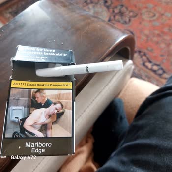 Marlboro Edge Paketinden Filtresiz Sigaralar Çıktı