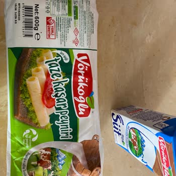 Yörükoğlu Peynirinde Yeni Alınmış Olmasına Rağmen Küf Çıkması