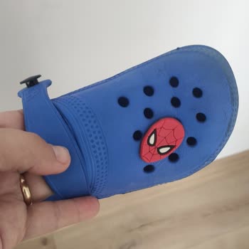 FLO Ayakkabı Kalitesizliği Üzdü