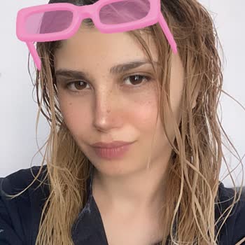 Neva Kozmetik Bal Köpüğü Boyanın İçinden Kızıl Renk Çıktı