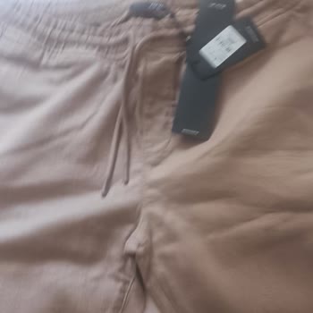 Avva Giyim Erkek Pantolon Kusurlu Eksik Teslim Edildi
