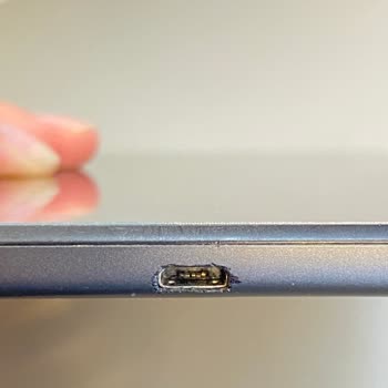 Lenovo Bilgisayar Lenovo M8Tab Şarj Soketi Arızası