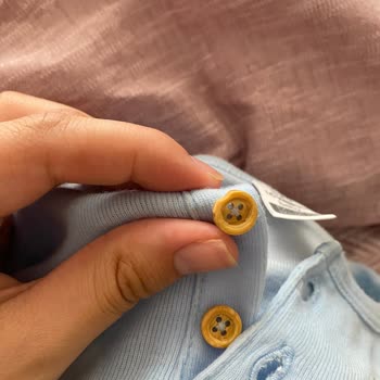 LCW  Ürünüm Defolu Ve Müşteri Hizmetleri Yardımcı Olmuyor