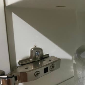 Engince Yaşam Alanları Mobilya Hatalı Olarak Geldi