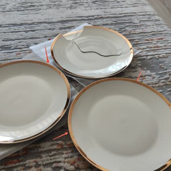 Karaca Züccaciye Kırık Ve Defolu 3 Tabağın Yenisini Göndermiyor