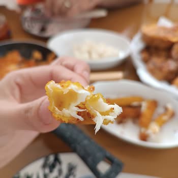 Feast Fast Gurme Peynir Çubuklarının İçi Boş