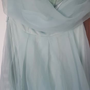 Kıyafet Sepeti Sitesi Ve Beden Faciası