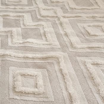 Pamuk Home Lux (İnstagram) Bizden Kaynaklı Değilse 150 Lira Öde. Halının Hali Benden Mi Kaynaklı.