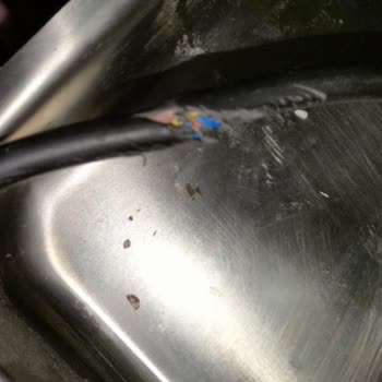 Emir Makine Endüstriyel Mutfak & Terazi Boğazdan Et Dışarı Taştı Aparat Uydurma Bir Aparat