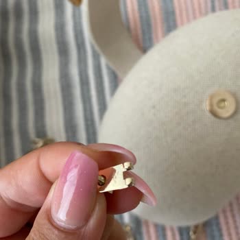 Zara Çanta Zinciri Koptu