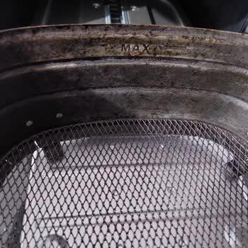 Philips 9650 Airfryer'da Deformasyon Oluştu