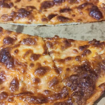 Pasaport Pizzanın Kalitesiz Ve İçeriği Yanlış Pizzaları