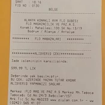 FLO Ayakkabı FLO Mağazasında İade Kabul Etmeyip Zorla Hediye Çeki Verilmesi