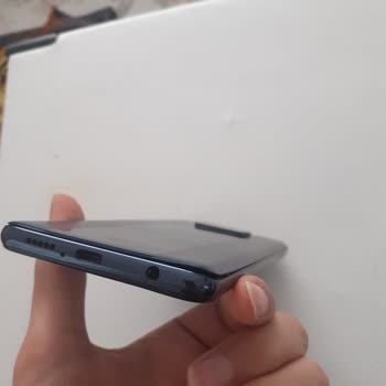 Xiaomi Yetkili Servis (Evofone) Cihaz Yapılsın Diye Gönderdim Yarım Yamalak Geri Verdiler