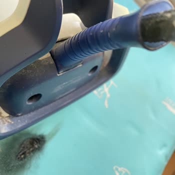 Tefal Ütüm Biranda Yandı