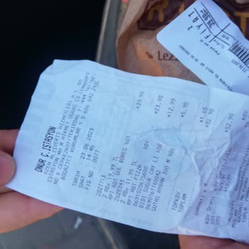 Rapata Onur Market Lemar'un Küflü Ürünleri