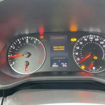 Renault Clio 5 Egzoz Emisyon Arızası!