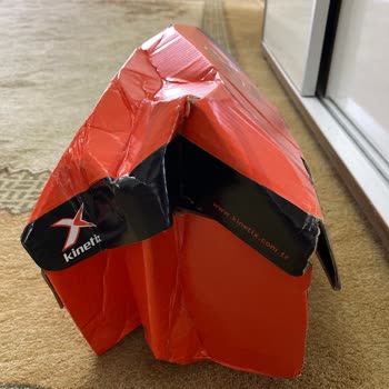 Aras Kargo Paketi Açılmış Kargo Gönderdi.