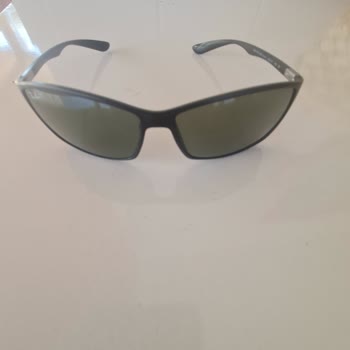 Atasun Optik'ten Alınan Rayban Cam Üzerindeki Rb Yazısı Silinip Gitti