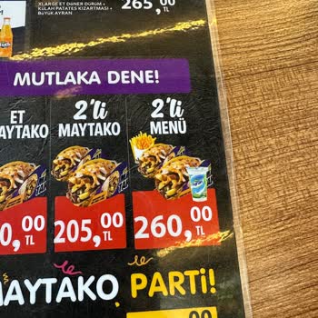 Maydonoz Döner Aynı İsimle İşletilen Restoran Farklılığı