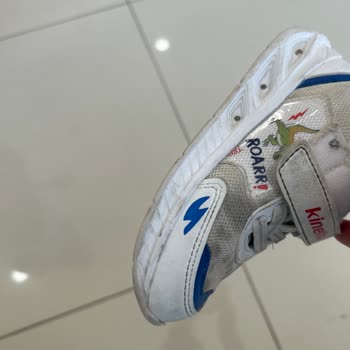 FLO Kinetix Spor Ayakkabı