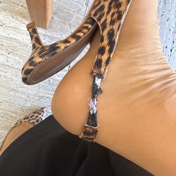 Pelinin Ayakkabıları Kusurlu Ürün