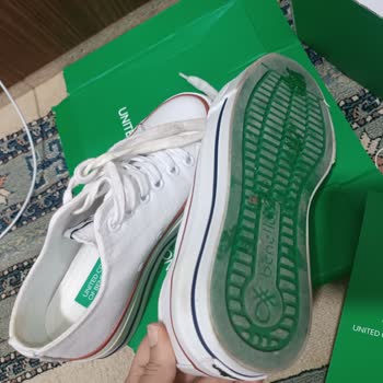 Benetton Marka Ayakkabı Ayağımı Yara Yaptı
