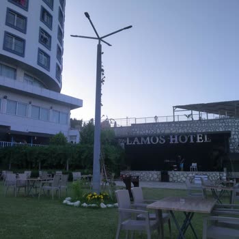 Lamos Hotel Engelli Müşterilere İlgisizlik Zorluk