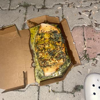 Domino's Pizza Özellikle Kötü Ürün Gönderme