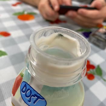 BİM Küflü Ve Bozuk Yiyecekler