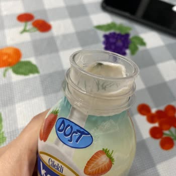 BİM Küflü Ve Bozuk Yiyecekler