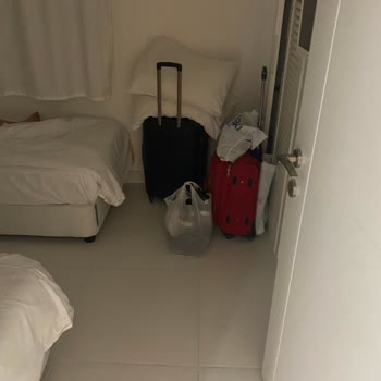 Labranda TMT Bodrum Otelinde Yataktaki Kurtlanmalar