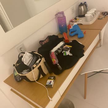 Labranda TMT Bodrum Otelinde Yataktaki Kurtlanmalar