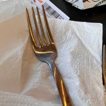 Köfteci Yusuf Her Şey İnanılmaz Pis