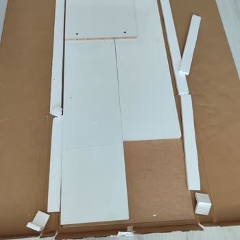 Vivense Gardırop Kapağı Kırık Geldi