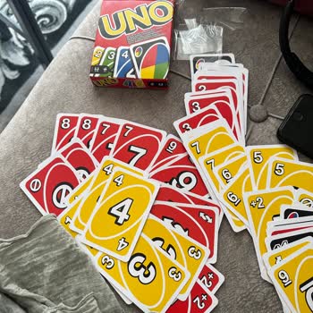 Mattel UNO Hatalı Kart Destesi